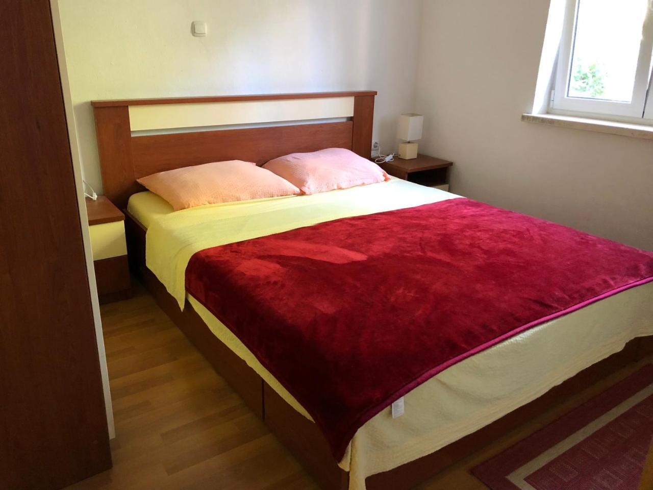 Apartment Villa Nikola 블라체 외부 사진