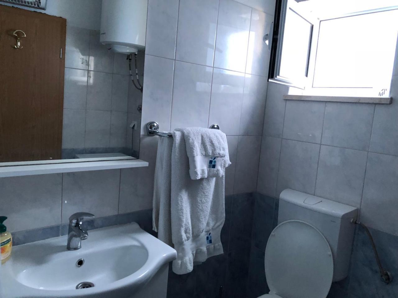 Apartment Villa Nikola 블라체 외부 사진